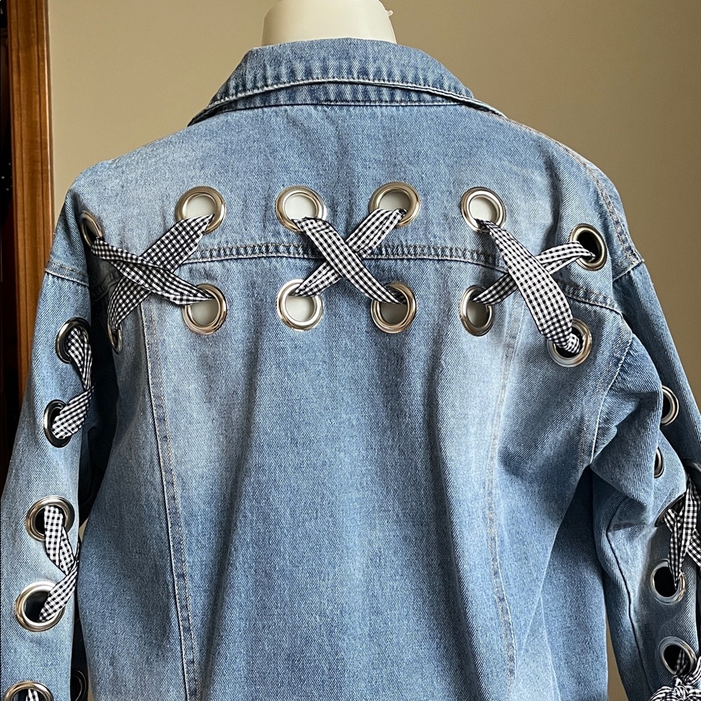 Grommet Gingham Ribbon Jean Jacket